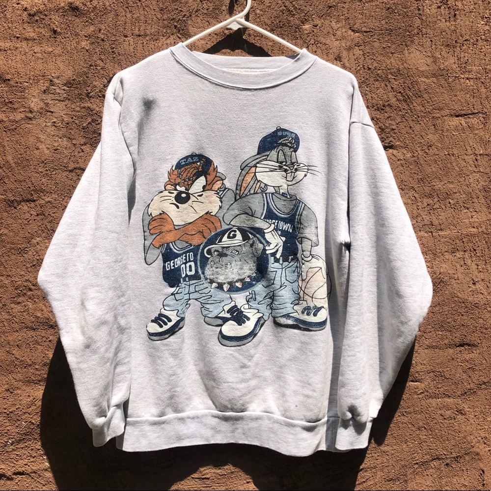 VNTG 90s Georgetown Crewneck Bugs Bunny Taz Nike L